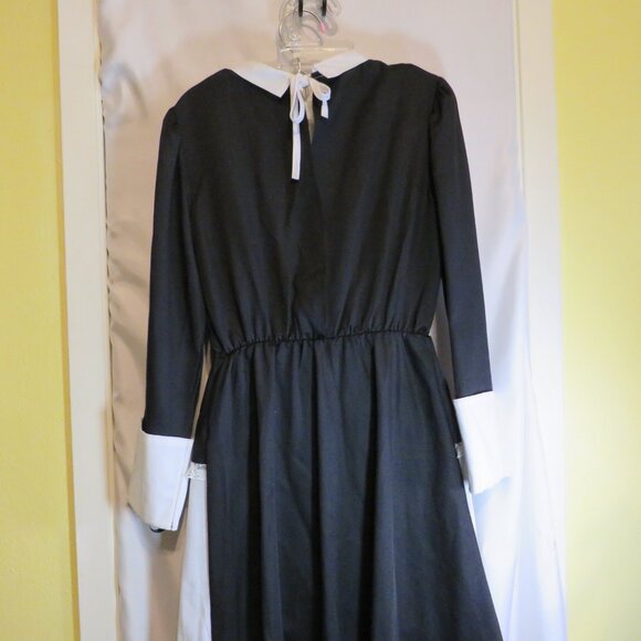 Adult Dress Black White Historical Colonial Costume Pilgrim 1pc 53" tall - Picture 4 of 11